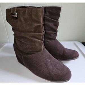 * CUSHION WALK Brown Suede Slouch Wedge Short Boots Ladies Size 9